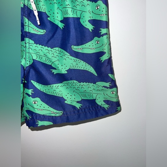 Mini Boben Alligator Swim Trunks size 5 - Picture 2 of 12